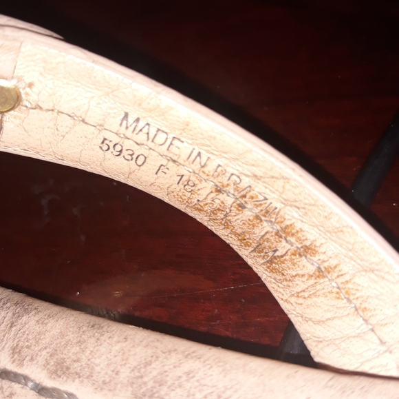 *SOLD*Tory Burch Sandals Light Makeup Size 8.5 - Picture 4 of 4